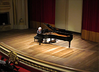 Recital de piano com Glória Machado