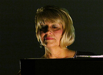 Sarah Meredith Livingston (mezzo-soprano)